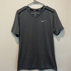 Men’s NIKE DRI-FIT running tee